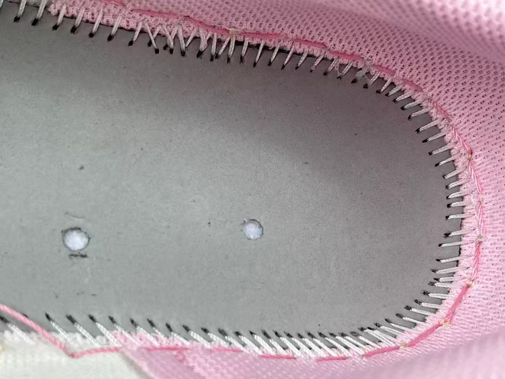 Vintage Pink Low-Top Casual Sneakers