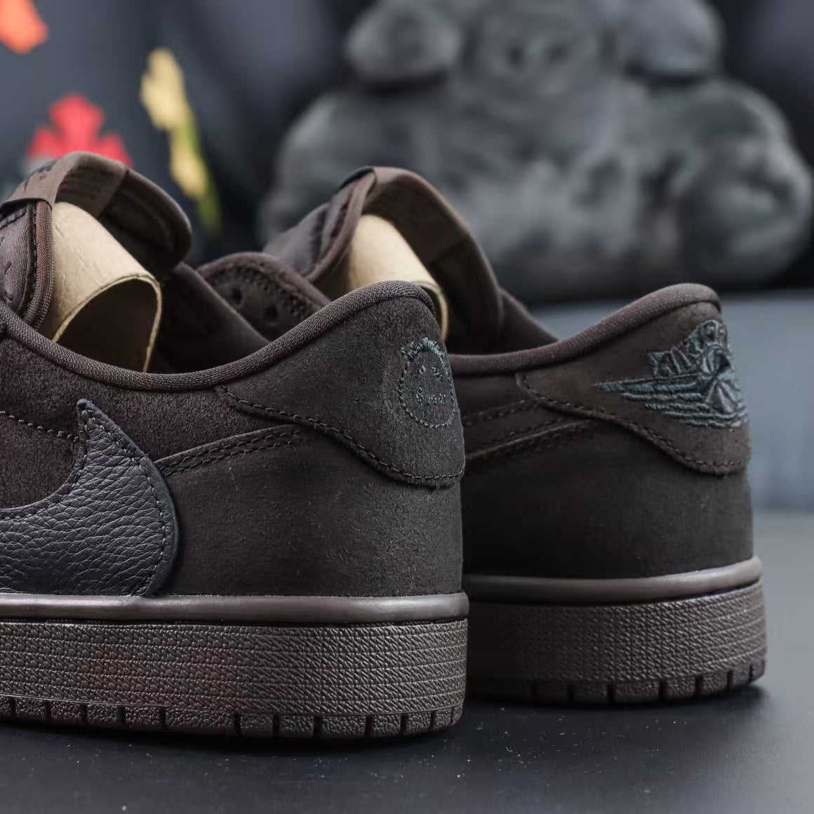 Vintage Black Low-Top Casual Sneakers | Streetwear Style Shoes