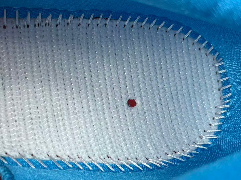 Professional Low-Top Basketball Shoes – Red Blue Colorway
