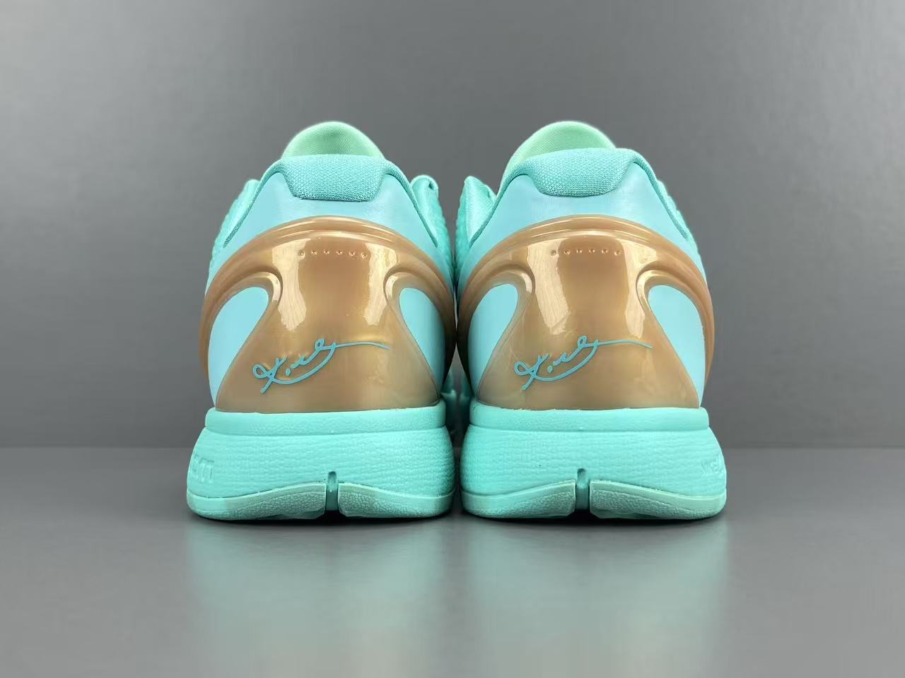 Aqua Elite Low-Top Basketball Shoes | Lightweight Court Performance Sneakers