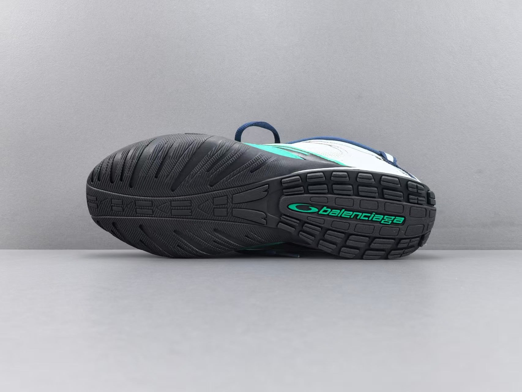 Premium Running Shoes – Green & White