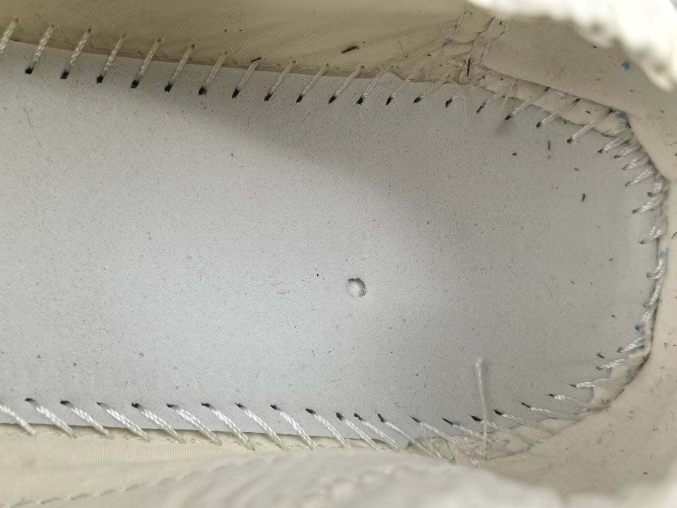 Classic White Retro Running Shoes | Lightweight Casual Sneakers