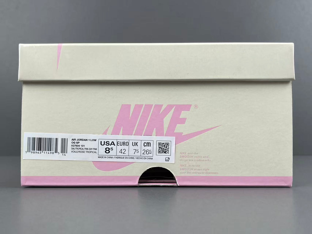 Vintage Pink Low-Top Casual Sneakers