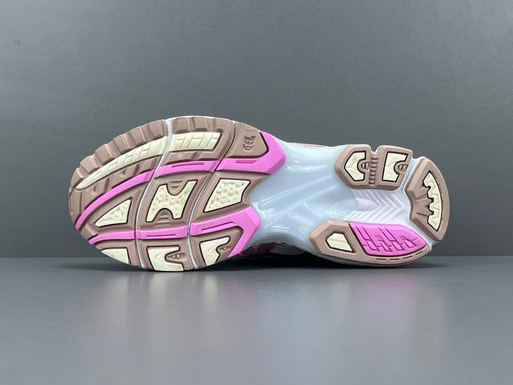 Women's Silver Pink Mesh Running Sneakers | Lightweight Cushion Sports Shoes