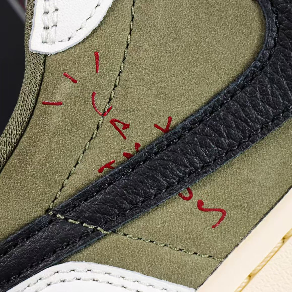 Vintage Olive Low-Top Casual Sneakers – Comfortable Everyday Streetwear Shoes