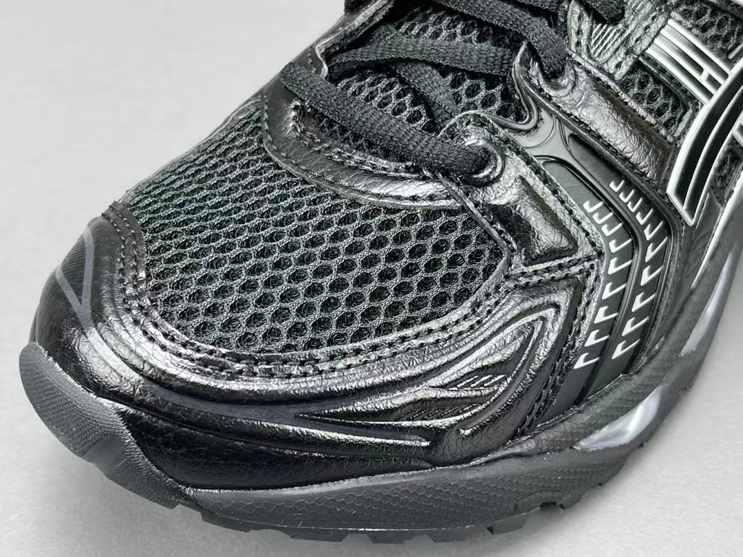 Black Mesh Running Sneakers | Lightweight Cushion Athletic Shoes