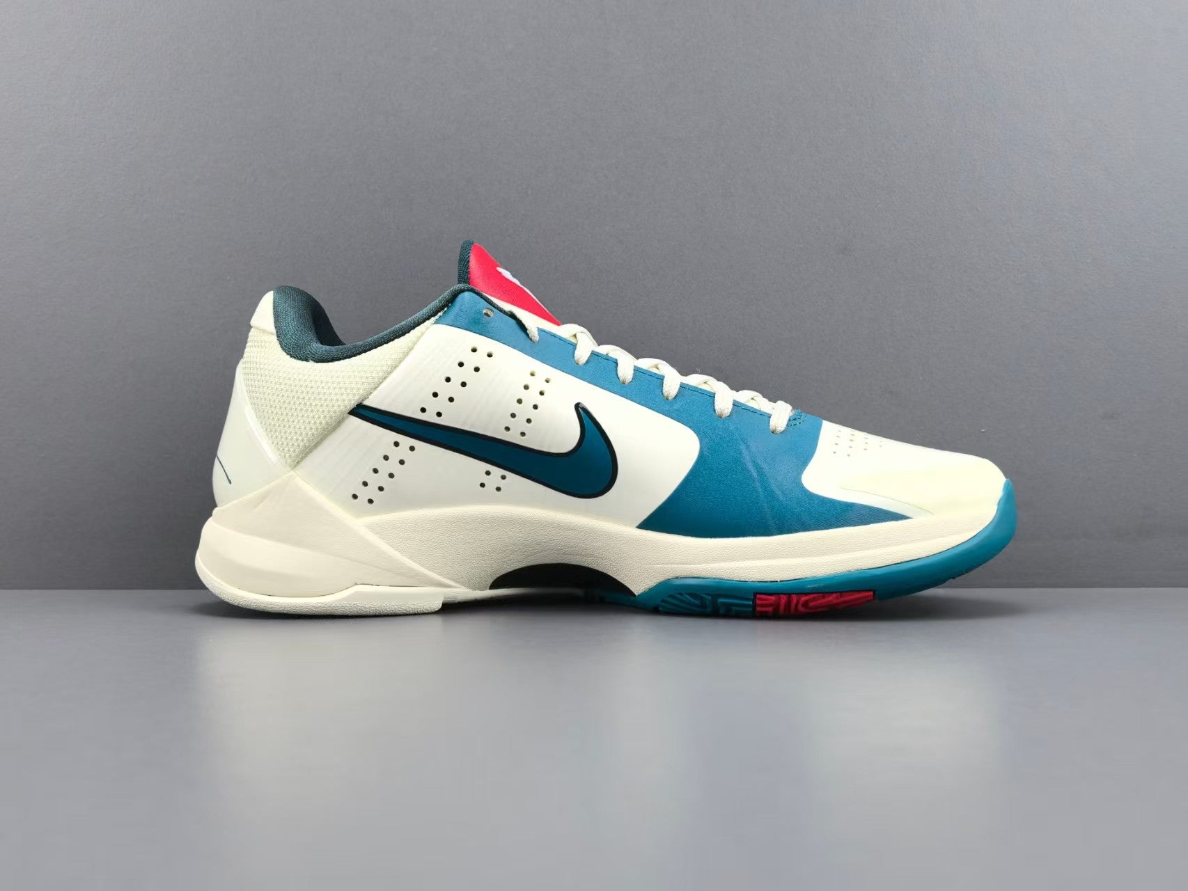 Blue White Performance Basketball Shoes | Lightweight Court Sneakers