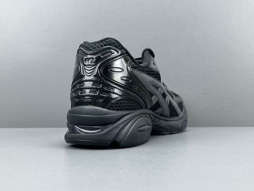 Black Mesh Running Sneakers | Lightweight Cushion Athletic Shoes
