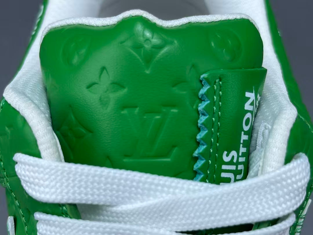Green Luxury Style Low Top Sneakers