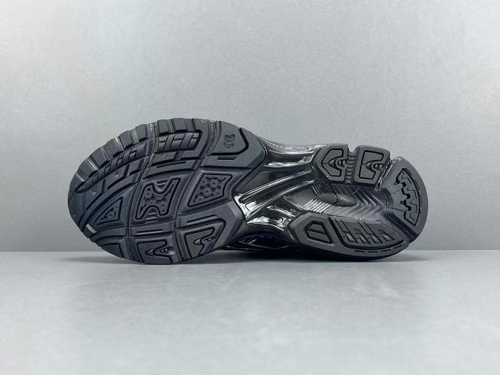Black Mesh Running Sneakers | Lightweight Cushion Athletic Shoes