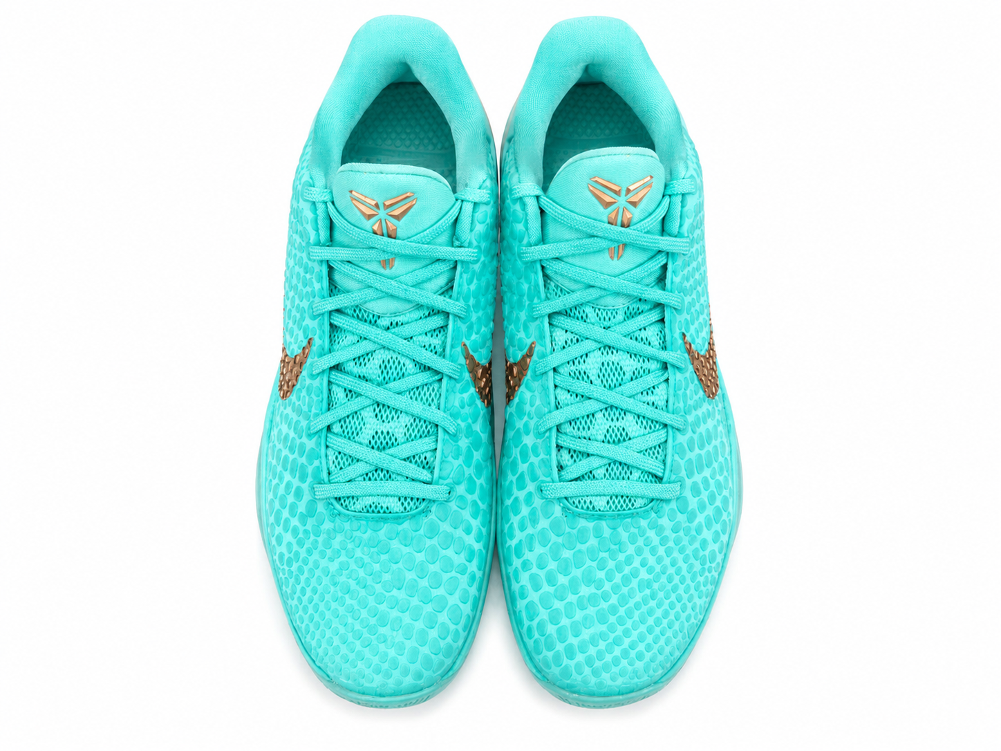 Aqua Elite Low-Top Basketball Shoes | Lightweight Court Performance Sneakers