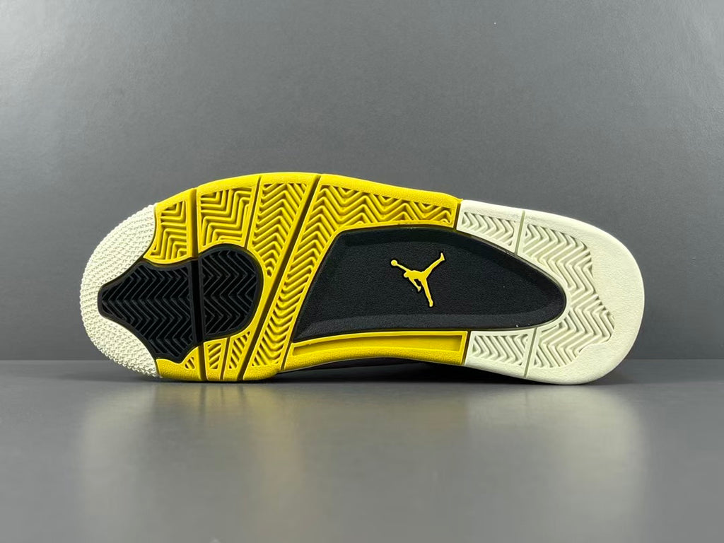 Retro Basketball Sneakers – White Yellow Colorway