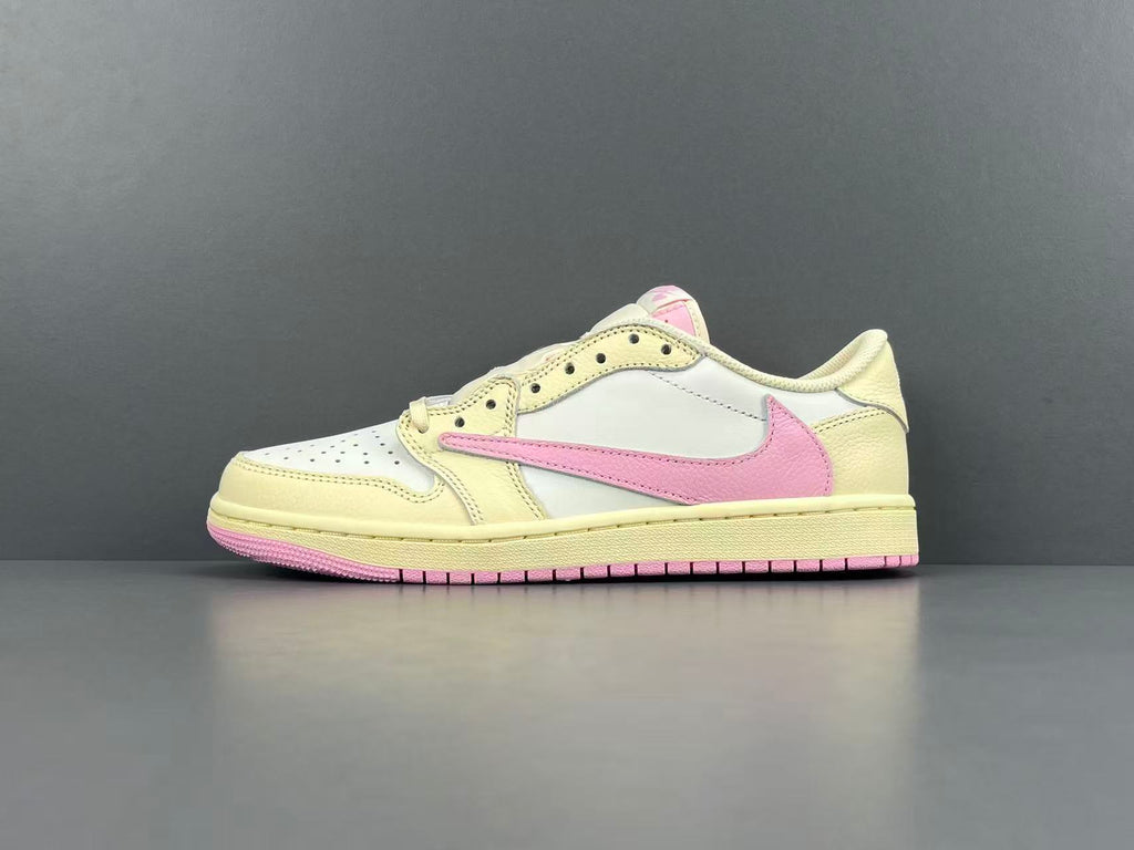 Cream Pink Low Top Casual Sneakers