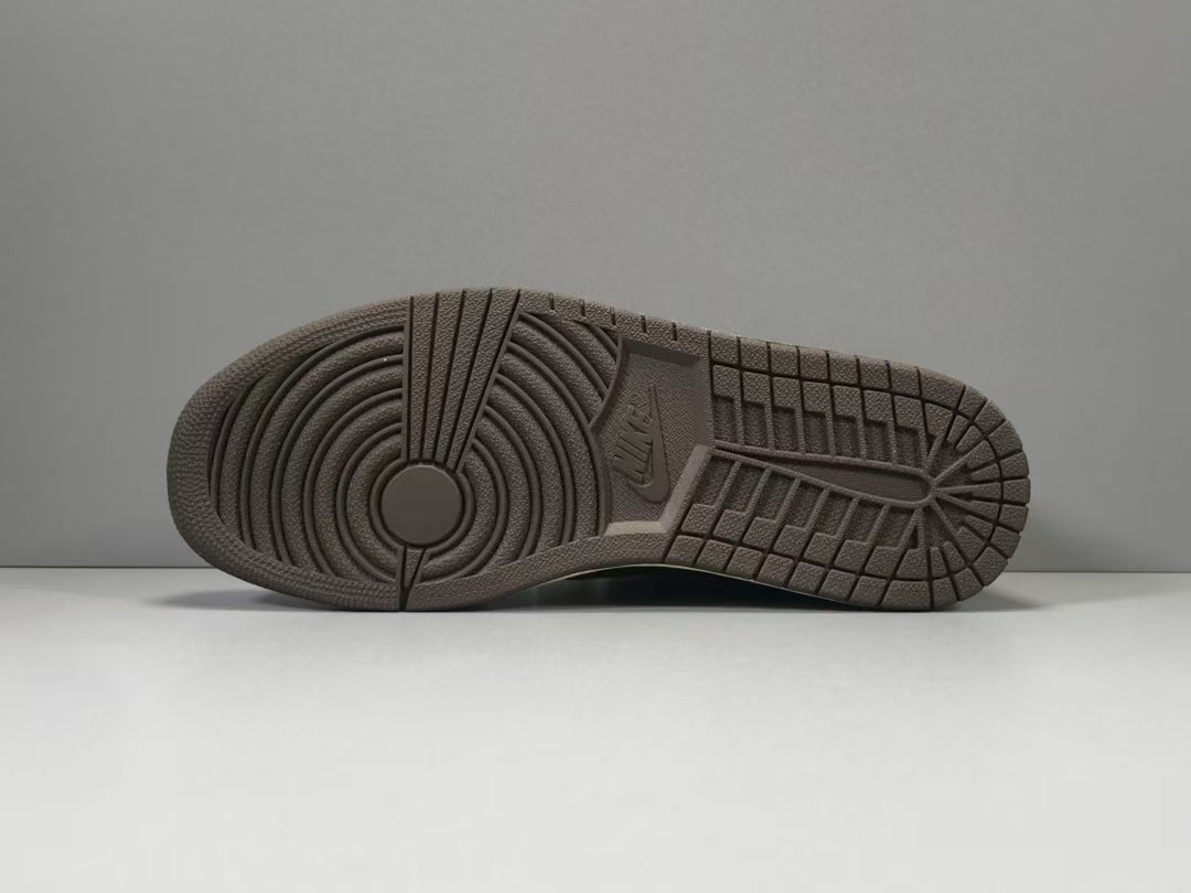 Vintage Olive Low-Top Casual Sneakers