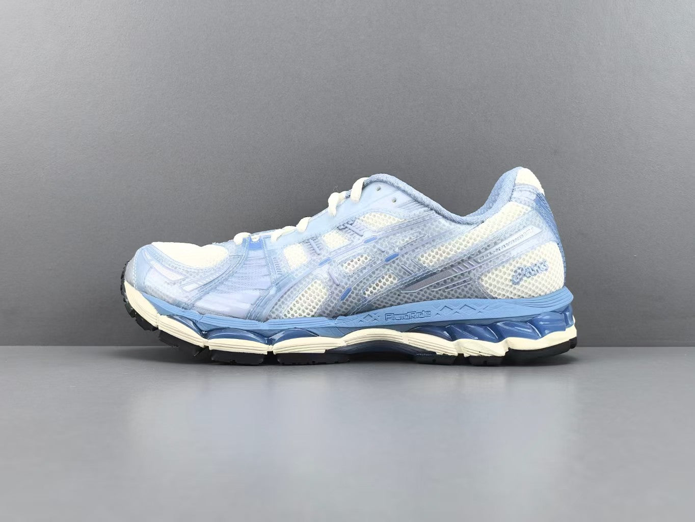 Light Blue Retro Running Sneakers | Breathable Mesh Sports Shoes