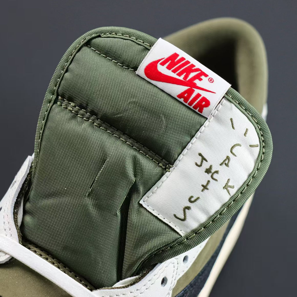 Vintage Olive Low-Top Casual Sneakers – Comfortable Everyday Streetwear Shoes