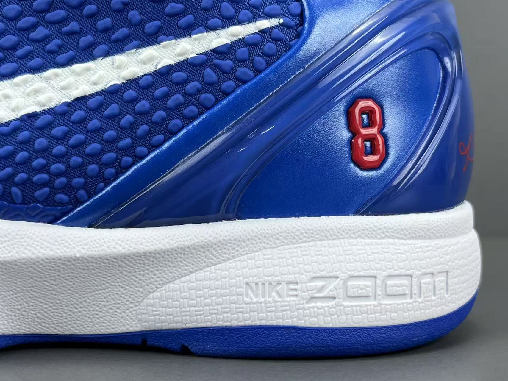 Blue Low-Top Basketball Shoes | Lightweight Court Sneakers