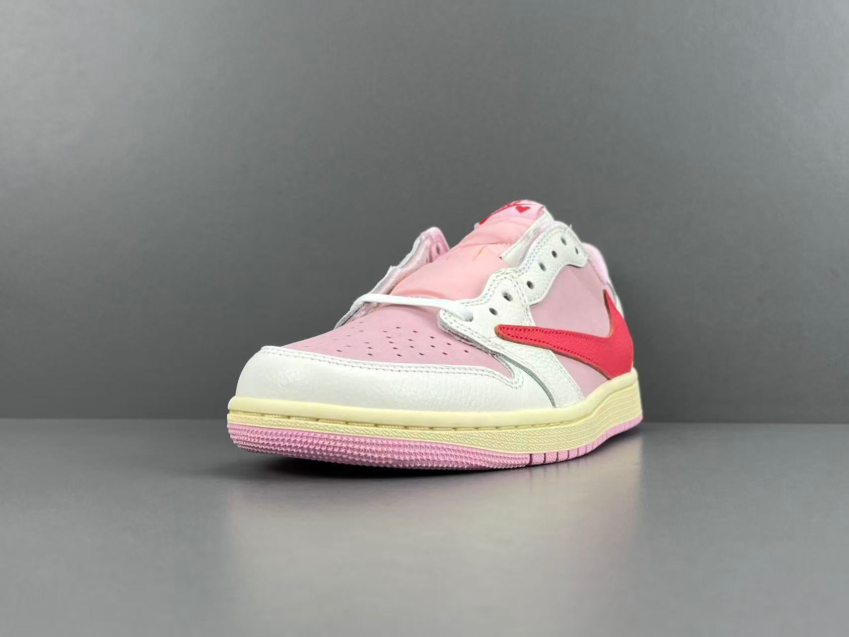 Vintage Pink Low-Top Casual Sneakers