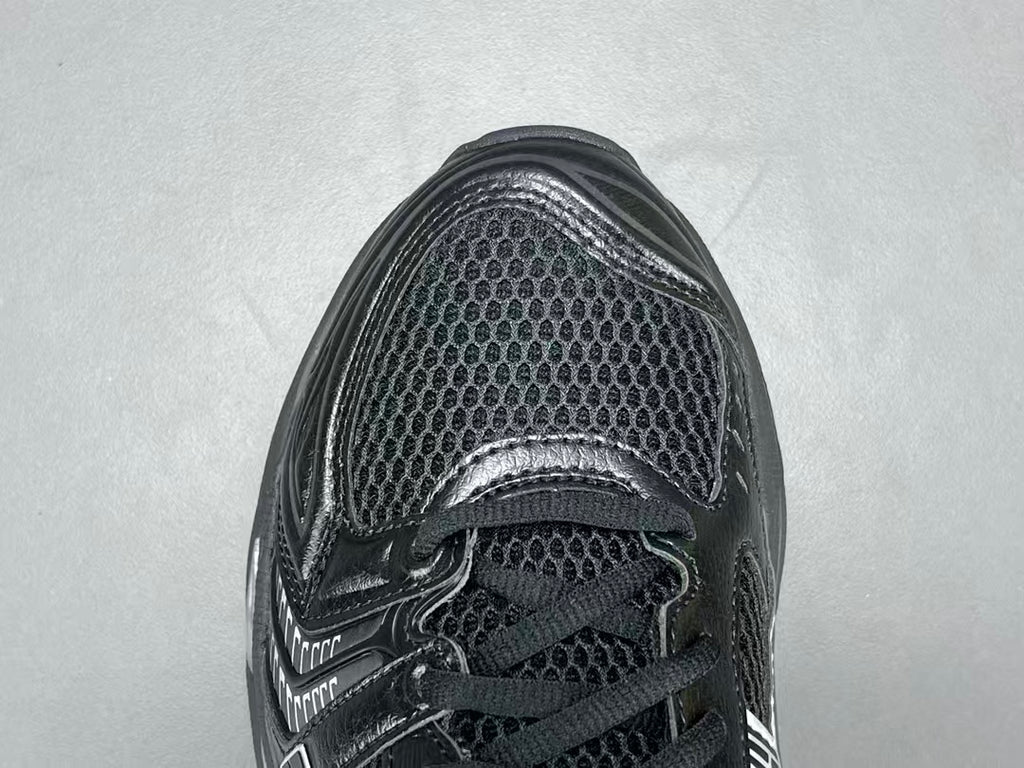 Black Mesh Running Sneakers | Lightweight Cushion Athletic Shoes