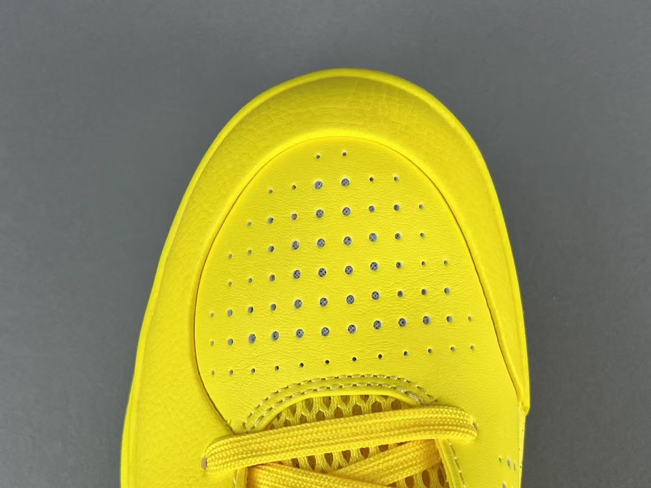 Classic Yellow Low-Top Basketball Shoes | Lightweight Court Sneakers