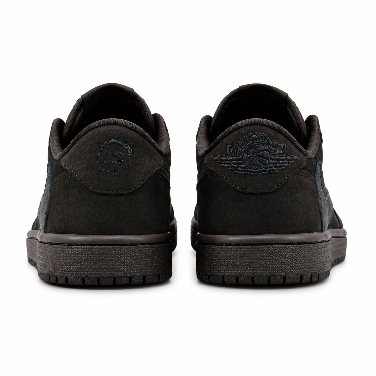 Vintage Black Low-Top Casual Sneakers | Streetwear Style Shoes