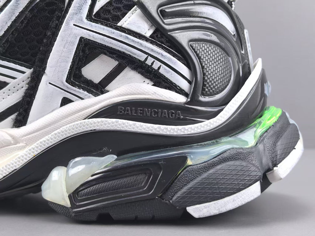 Premium Chunky Running Sneakers | Black White Sport Shoes  或