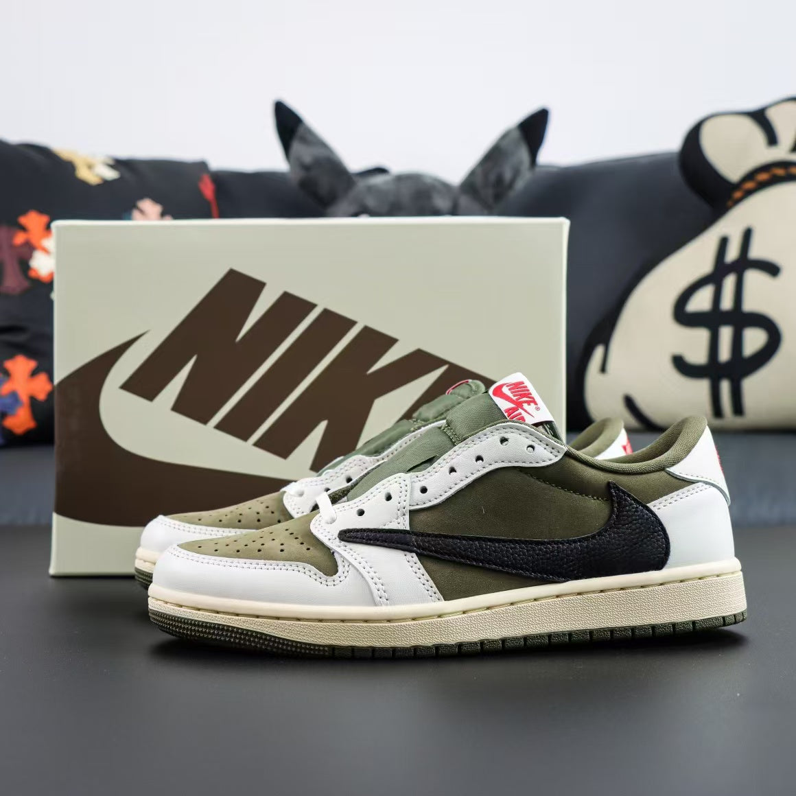 Vintage Olive Low-Top Casual Sneakers – Comfortable Everyday Streetwear Shoes
