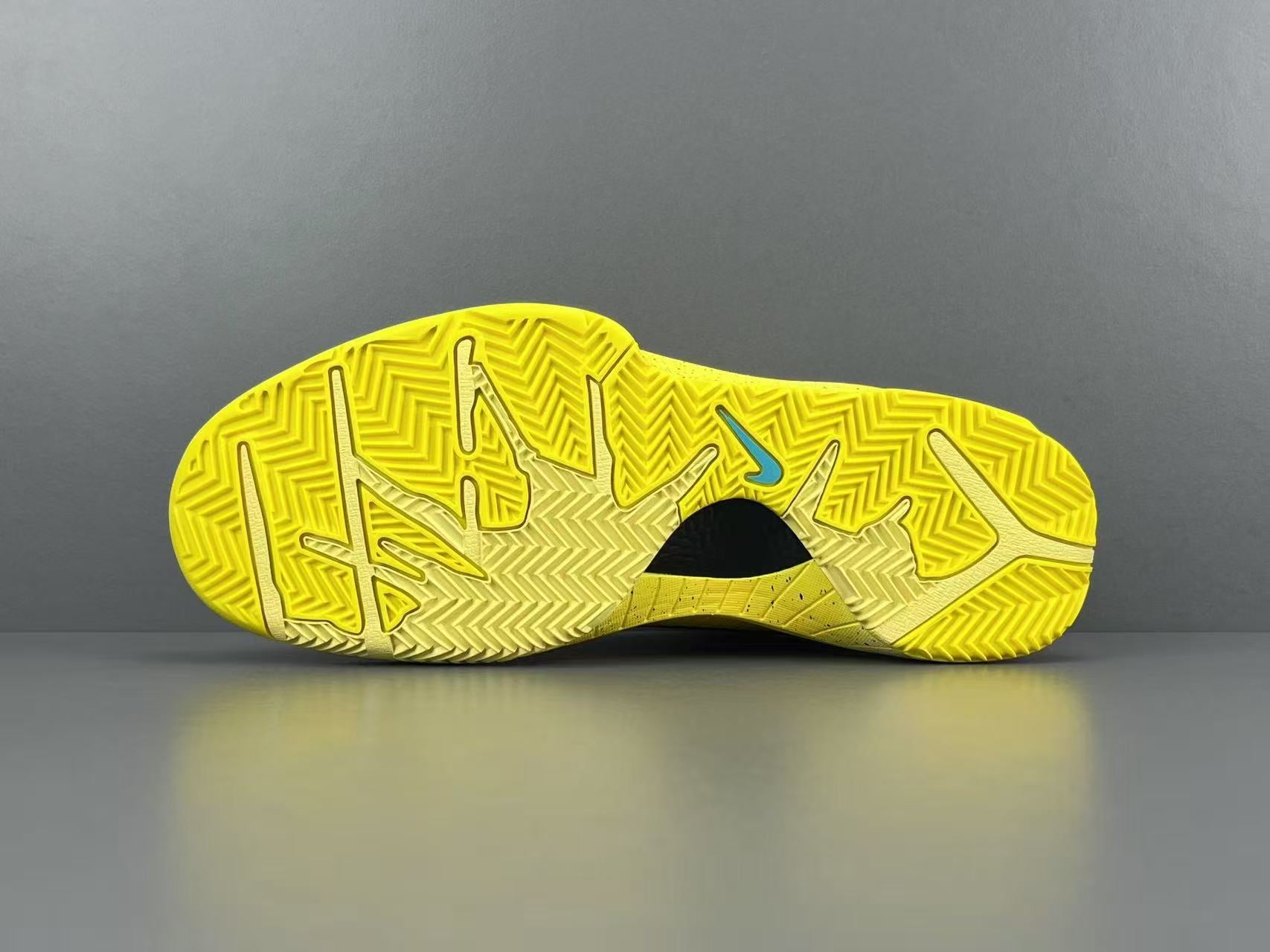 Classic Yellow Low-Top Basketball Shoes | Lightweight Court Sneakers