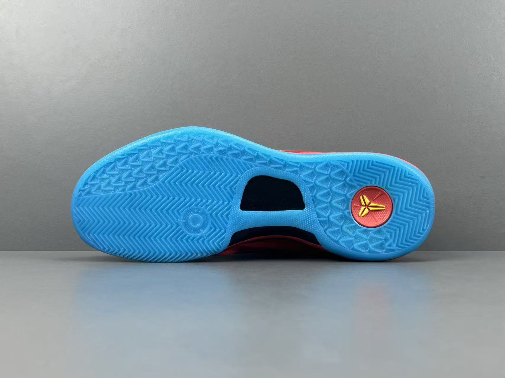 Professional Low-Top Basketball Shoes – Red Blue Colorway