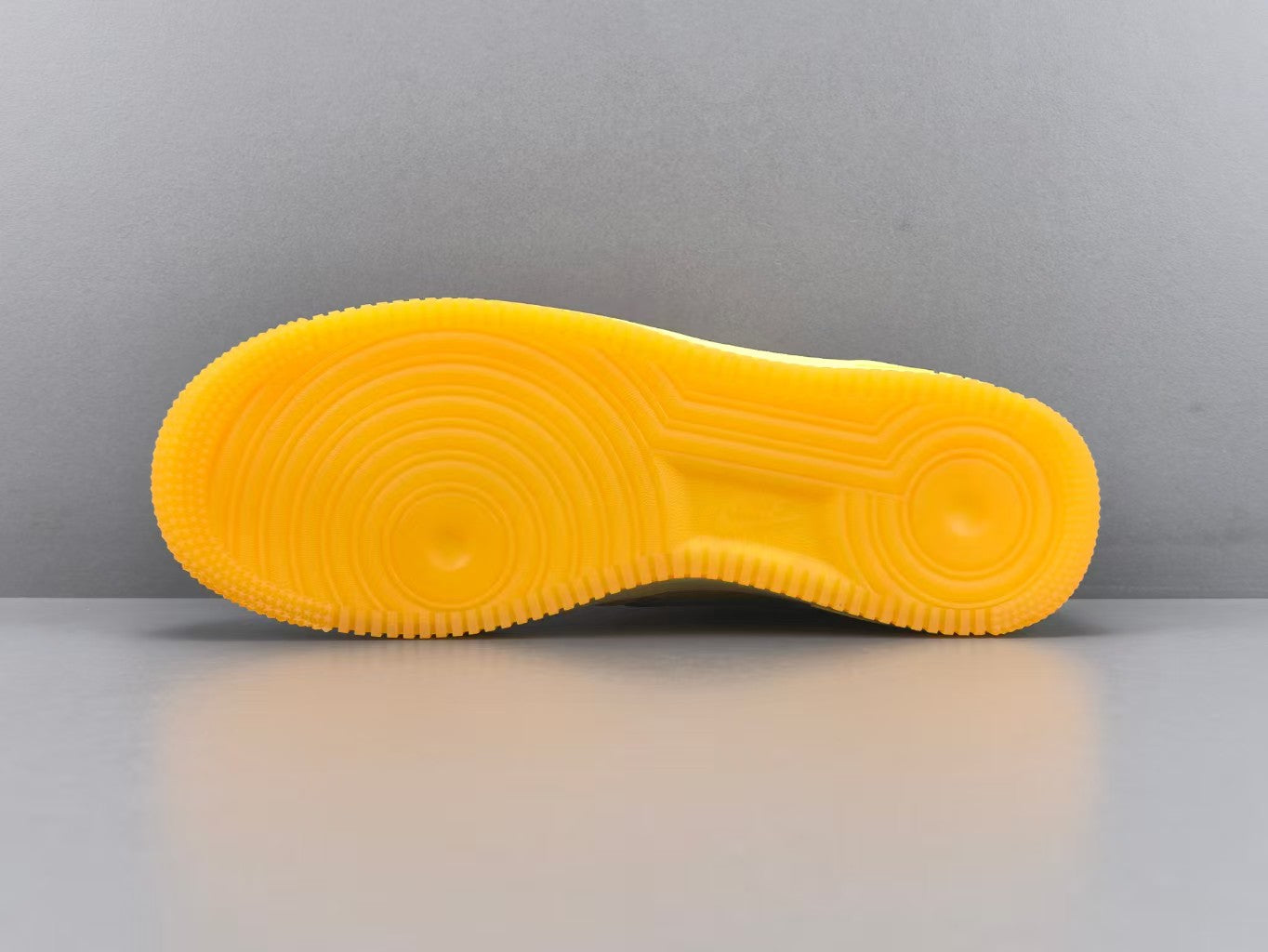 Fashion Low Top Casual Sneakers | Glossy Yellow Green Edition