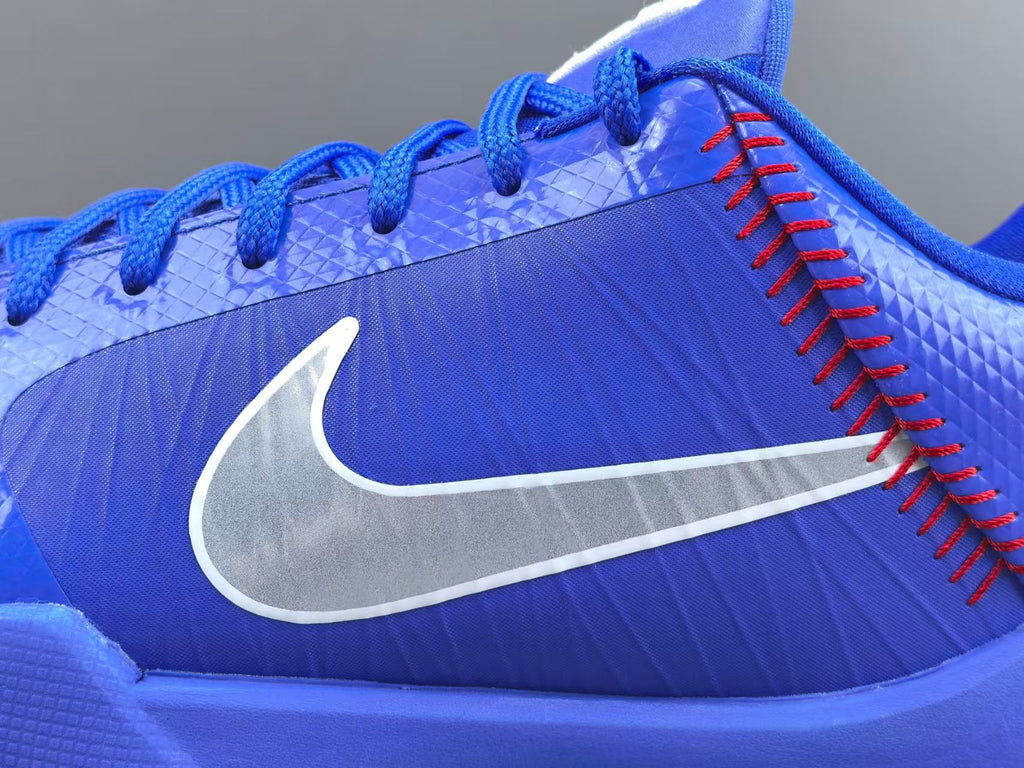 Blue Performance Basketball Shoes | Lightweight Court Sneakers