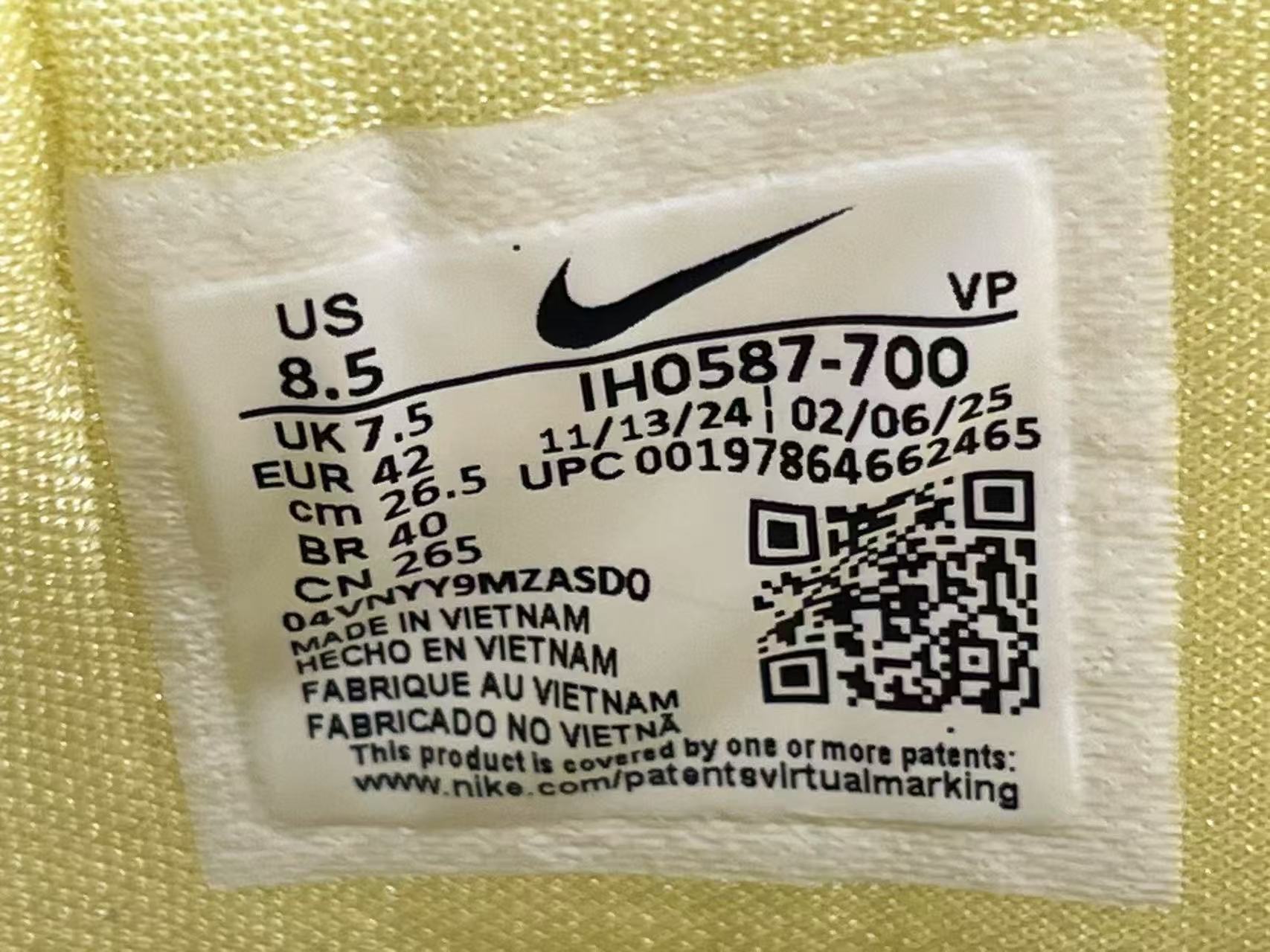 Classic Yellow Low-Top Basketball Shoes | Lightweight Court Sneakers