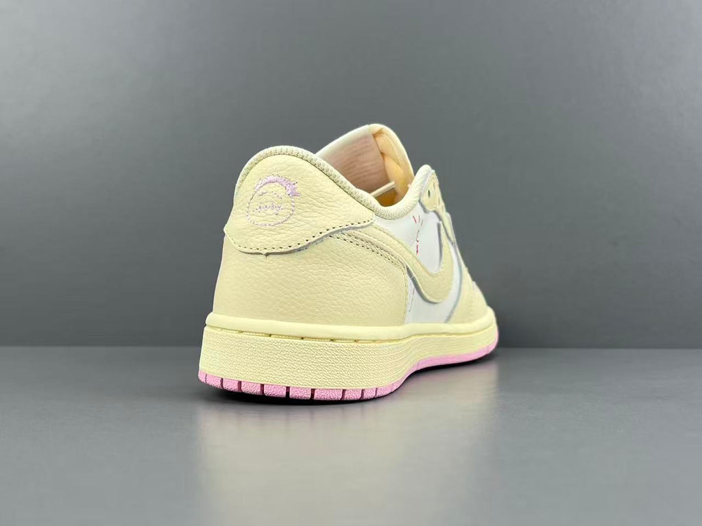 Cream Pink Low Top Casual Sneakers