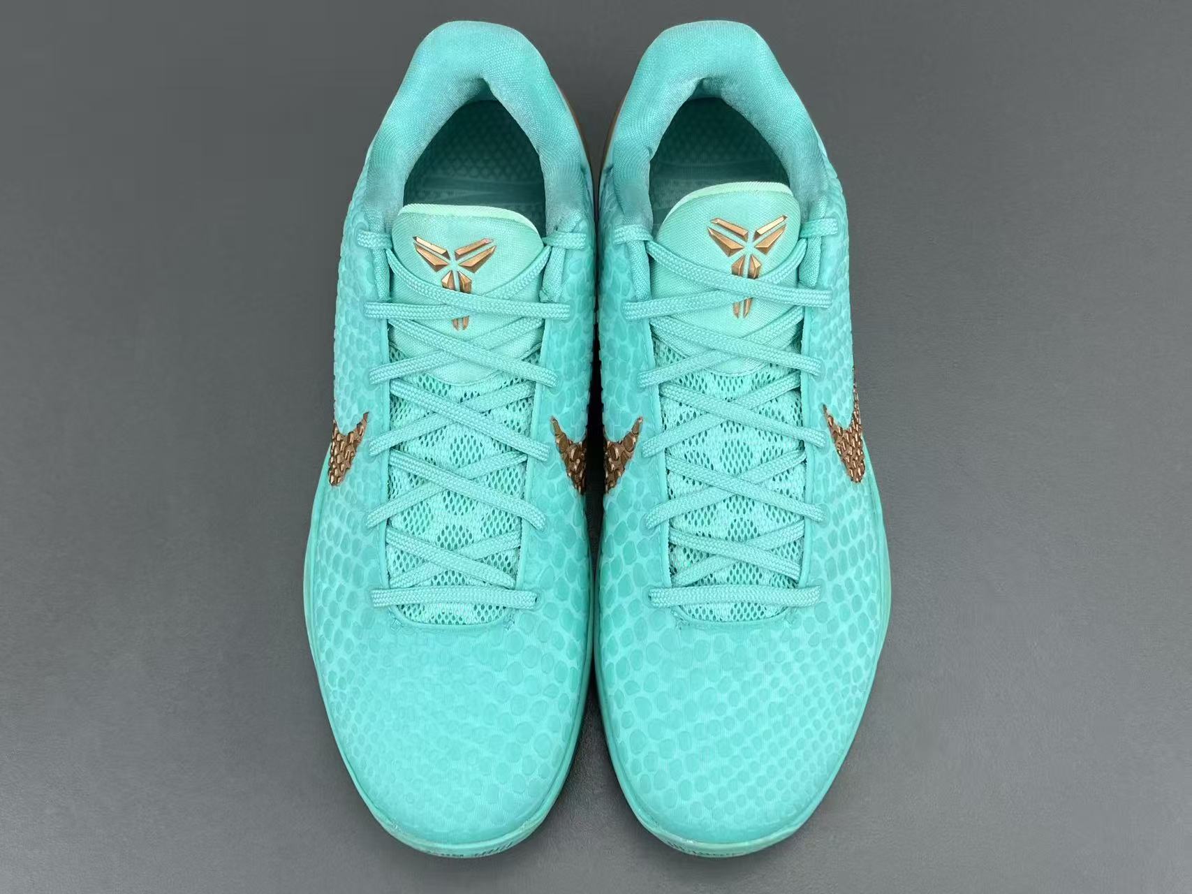 Aqua Elite Low-Top Basketball Shoes | Lightweight Court Performance Sneakers
