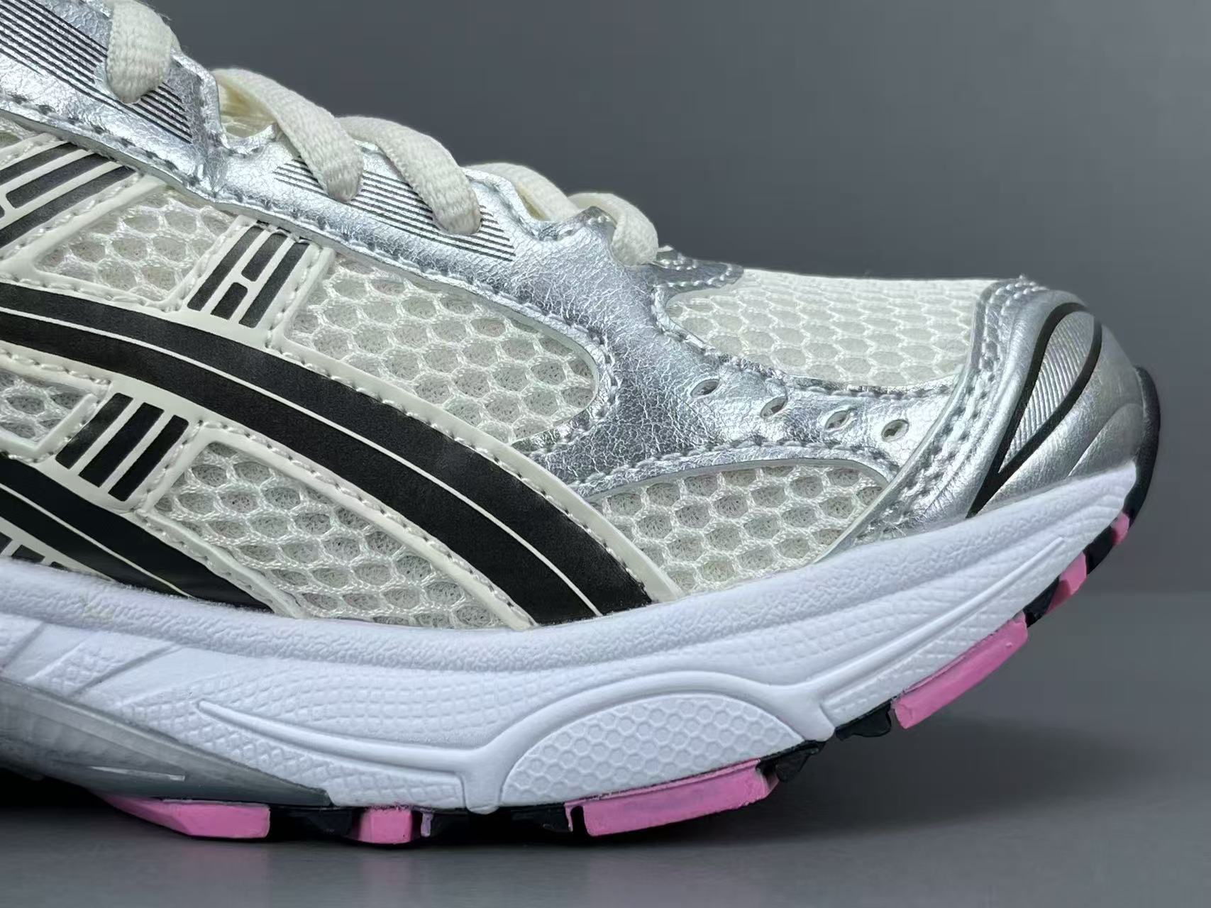 Women's Silver Pink Retro Running Shoes | Breathable Mesh Sneakers
