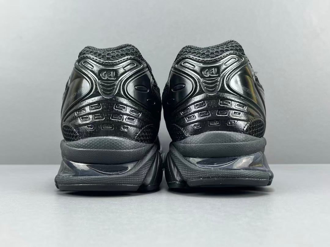 Black Mesh Running Sneakers | Lightweight Cushion Athletic Shoes