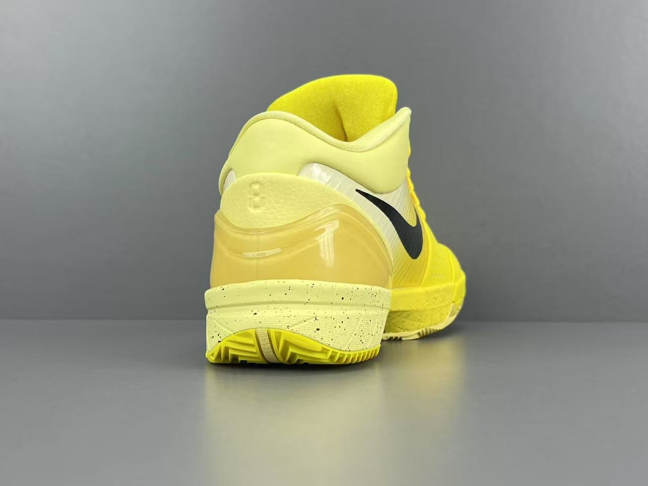 Classic Yellow Low-Top Basketball Shoes | Lightweight Court Sneakers