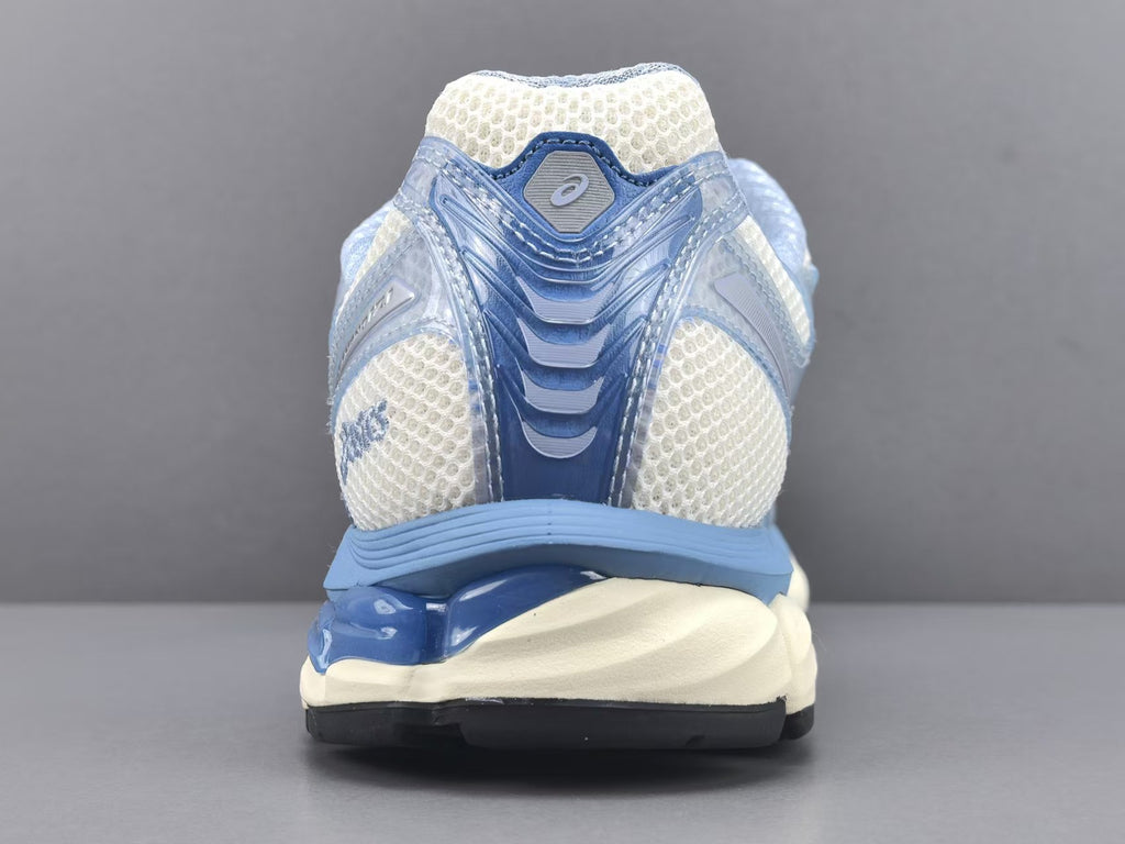 Light Blue Retro Running Sneakers | Breathable Mesh Sports Shoes